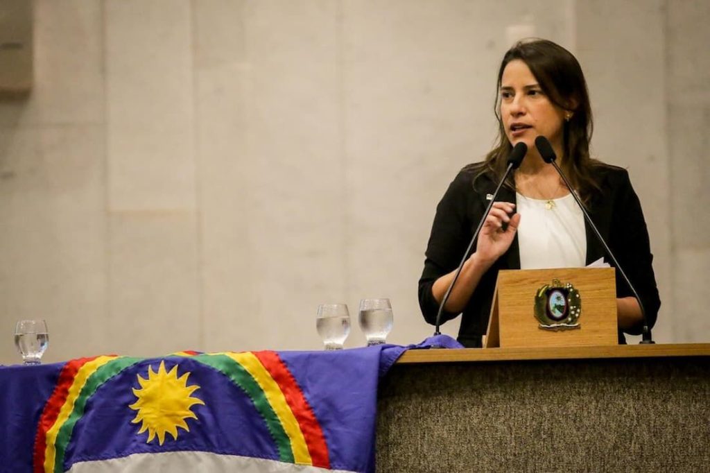 Depois da janela partidária Raquel Lyra passa a 35 deputados a favor na Alepe contra 12 da oposição (PSB e PT)