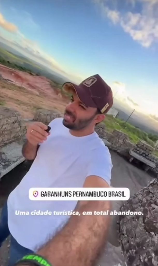 ABANDONO DO CRISTO DO MAGANO CHAMA A ATENÇÃO DE POETA