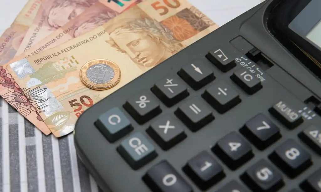 Prévia da inflação vai a 0,89%, maior taxa para abril desde 2022