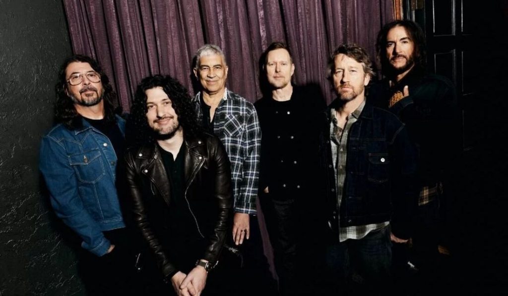 Foo Fighters lança “Your Favorite Toy”, 12º trabalho de estúdio da banda