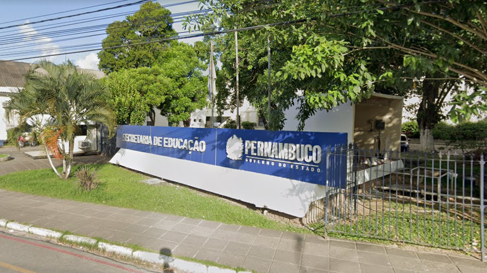 Pernambuco abre seleção com 76 vagas temporárias para profissionais de apoio escolar; saiba mais