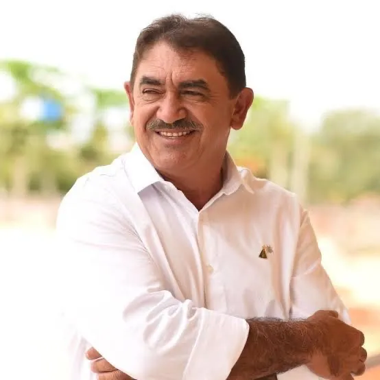 PODE SER UM TIRO NO PÉ: PREFEITO DE LAGOA DO OURO AVALIA TROCAR APOIO PARA GOVERNO ESTADUAL