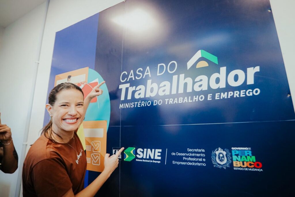 Em Serra Talhada, governadora Raquel Lyra inaugura primeira Casa do Trabalhador do Sertão e reforça presença do Estado no interior