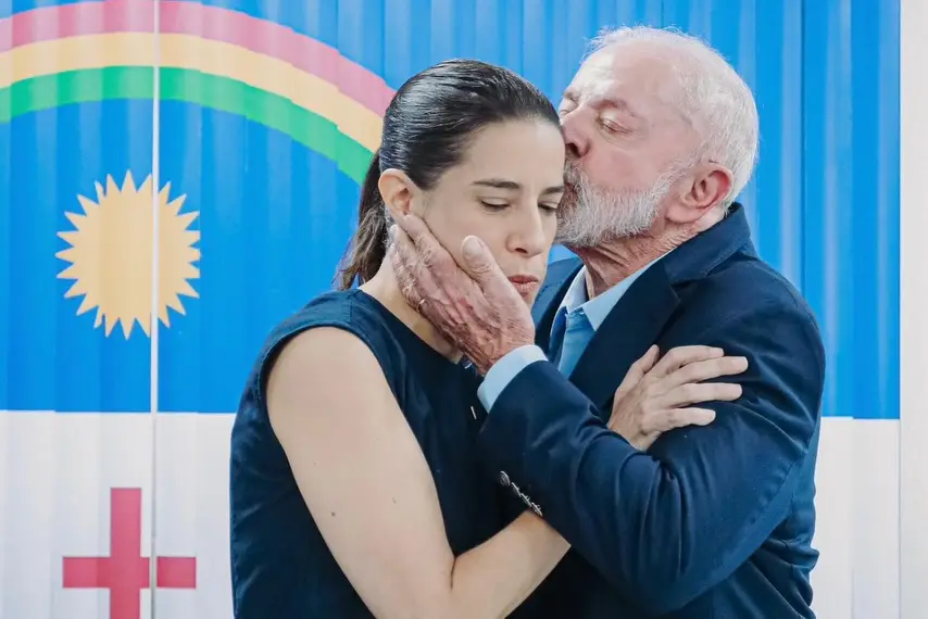 Lula vai dar a vitória a Raquel Lyra: Raquel Lyra avança no eleitorado lulista
