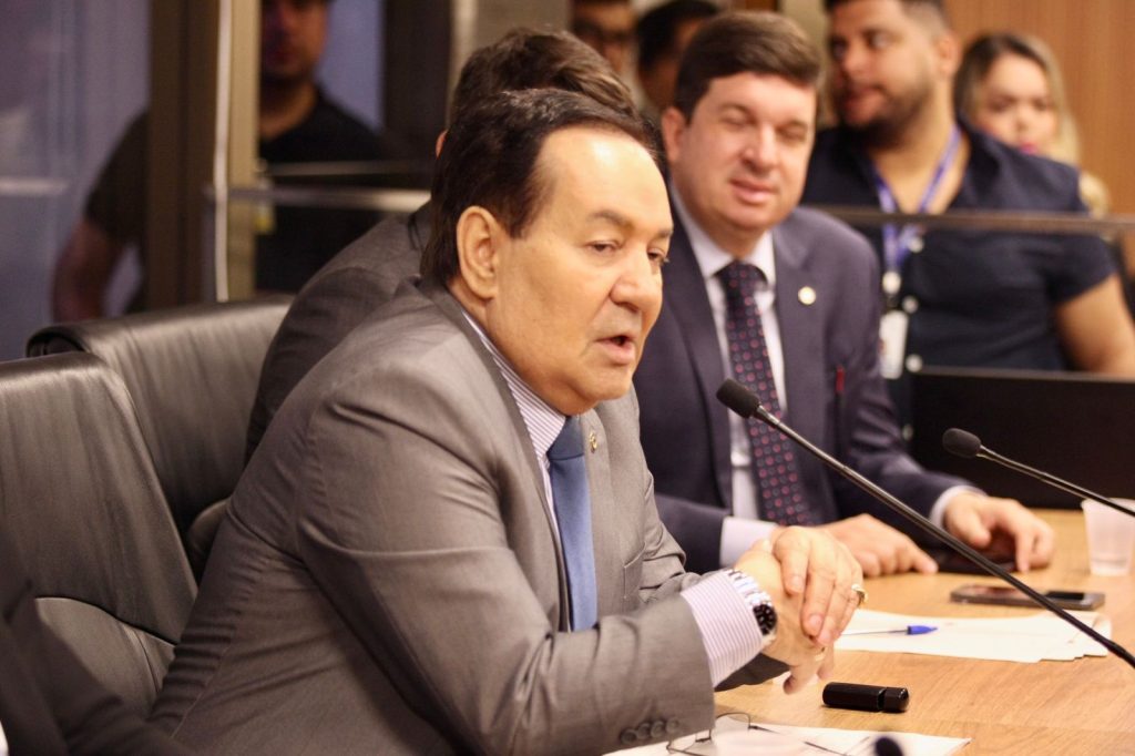 Porquê o Deputado Izaías Régis é considerado o melhor Deputado do agreste Meridional, e de Garanhuns nos últimos 25 anos