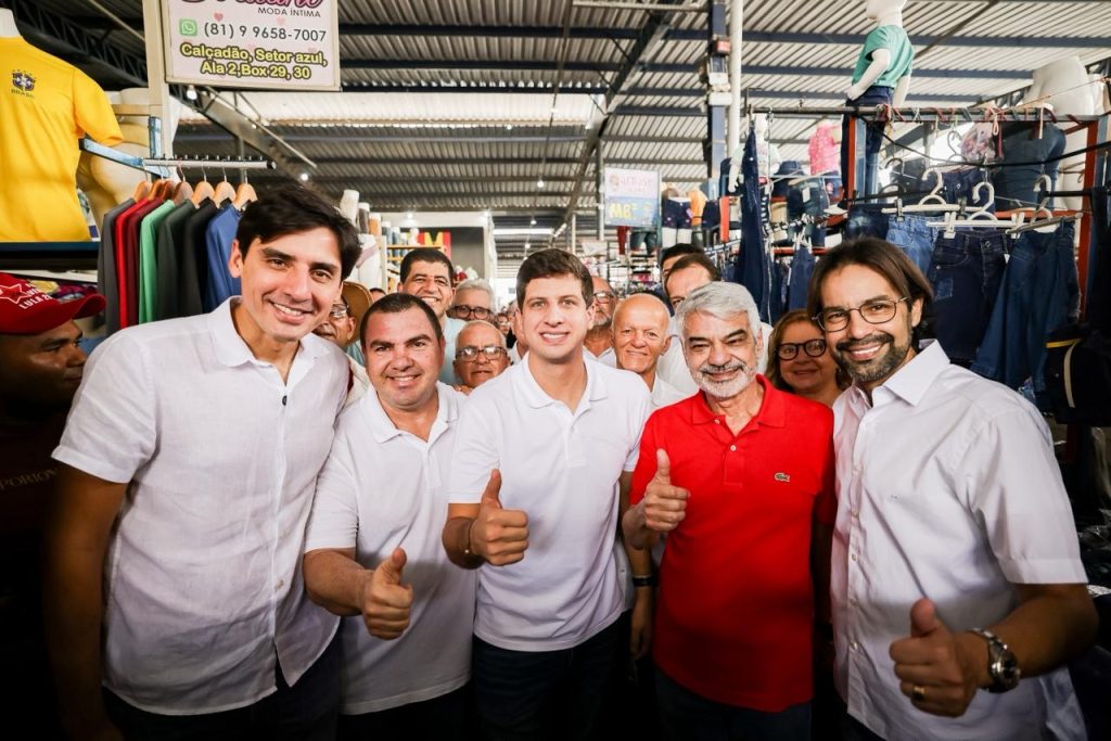 Rejeição pesada: João Campos sente a pressão do interior e ouve o que não queria no Moda Center em, Santa Cruz do Capibaribe