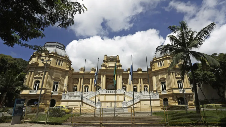 Candidatos a cargos comissionados no Governo do Estado precisarão apresentar certidão criminal e terão o passado vasculhado