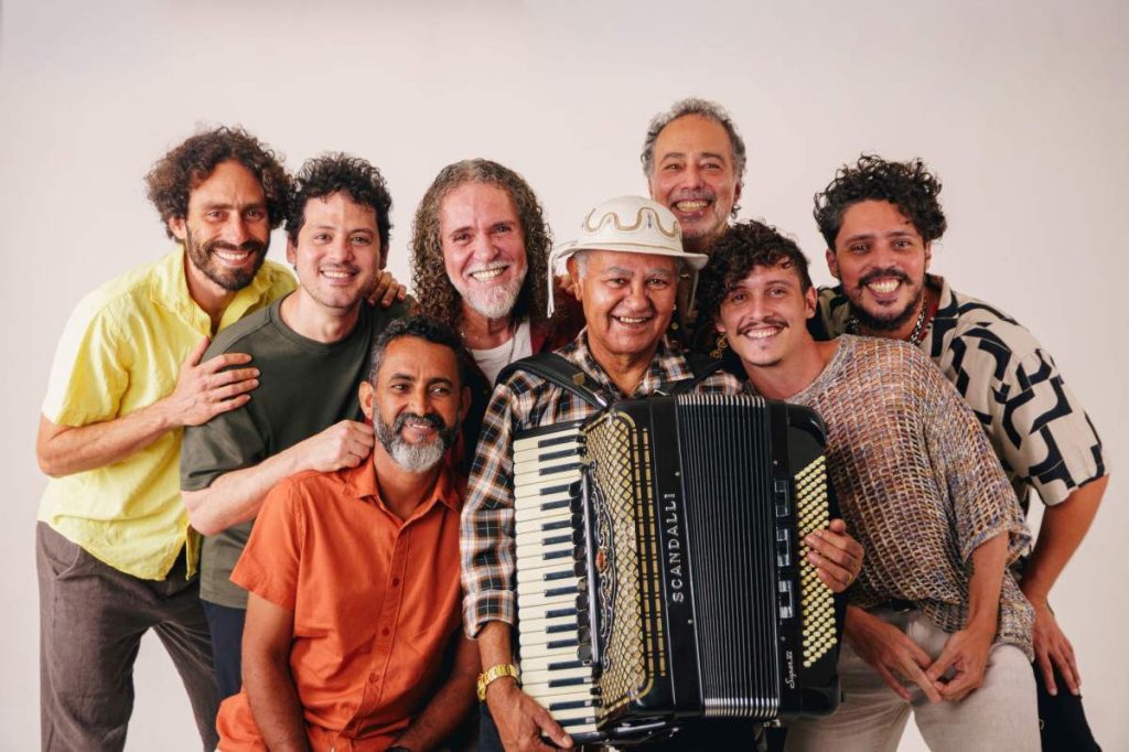 Banda de Pau e Corda e Mestre Gennaro buscam reafirmar a força da música nordestina em shows no Recife