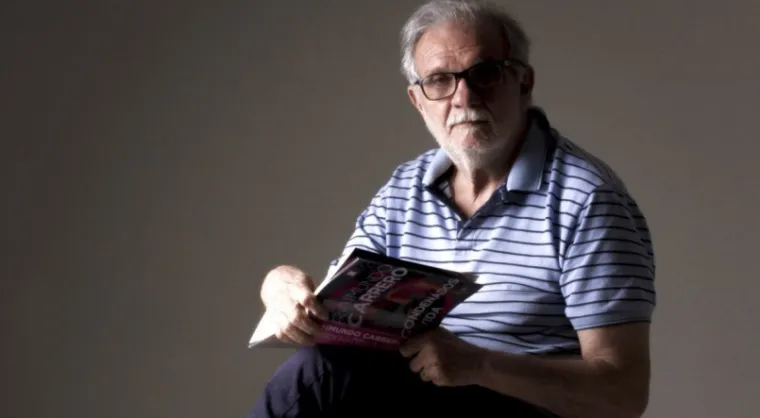 Morre o escritor pernambucano Raimundo Carrero, aos 78 anos