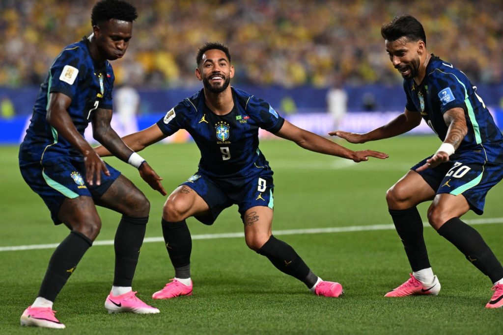 Brasil resolve no primeiro tempo, faz três no Haiti e vence a primeira na Copa 2026