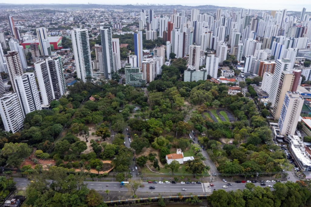 Recife é a 89ª cidade mais vulnerável a ondas de calor no mundo, diz estudo da Oxford