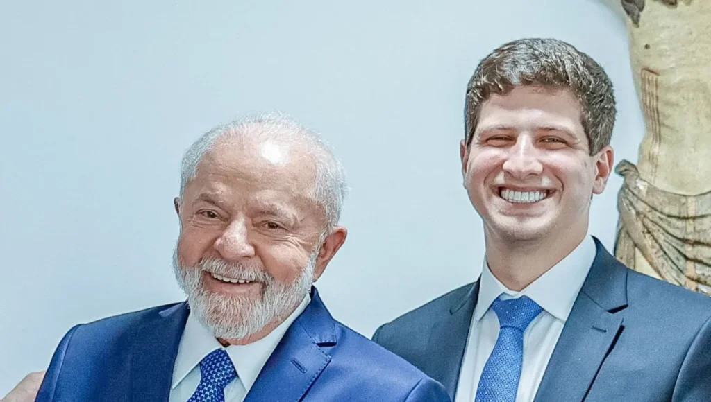 TIRO NO PÉ: PT quer falar por Lula, e diz que não terá palanque duplo em Pernambuco