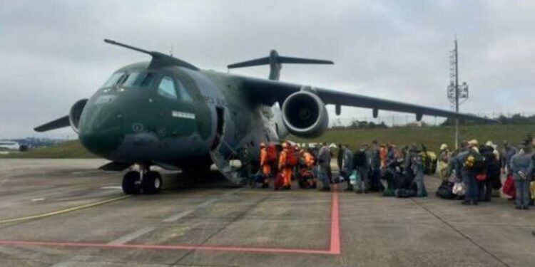 Força Aérea Brasileira envia aviões à Venezuela em operação de apoio