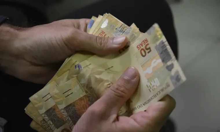 Caixa libera dinheiro de antigo fundo PIS/Pasep