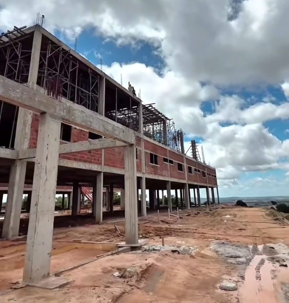MAIS UM: Novo Aditivo de R$ 2,2 milhões eleva custo do Hospital Municipal de Garanhuns para quase R$ 38 Milhões de Reais