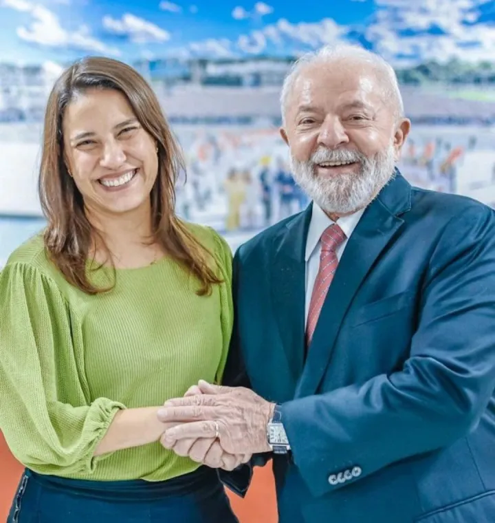 RAQUEL LYRA DIZ QUE APOIO DE LULA A JOÃO CAMPOS NÃO ALTERA RELAÇÃO ENTRE PERNAMBUCO E GOVERNO FEDERAL