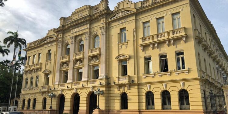Governo monta força-tarefa para acelerar pagamento de emendas