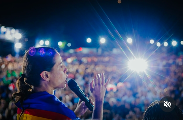 Raquel acompanha lançamento de pré-campanha dos irmãos Gouveia