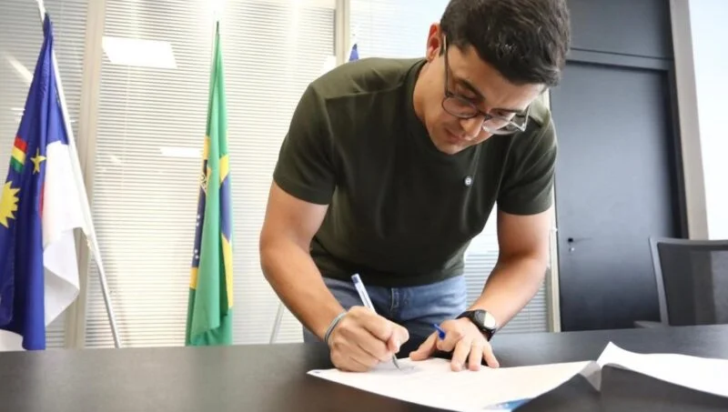 Prefeitura do Recife retira R$ 24,5 milhões do orçamento dos aposentados para reforçar shows e eventos do São João 2026