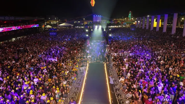 Carpina São João arretado 2026 encerra quinto dia com grandes shows e multidão