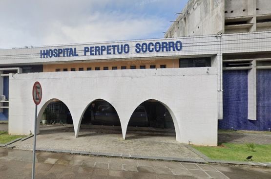 Parecer do TCE aponta que não houve irregularidade na contratação de hospital da família da vice-governadora; deputados do PSB pediram suspensão dos atendimentos