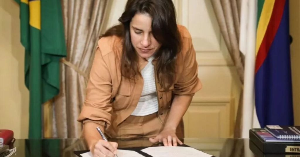 Governo Raquel Lyra vai antecipar Salários de junho? Histórico aumenta expectativa dos servidores