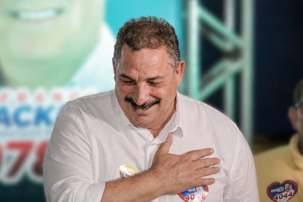 Eriberto Medeiros encerra um ciclo de três décadas na vida pública