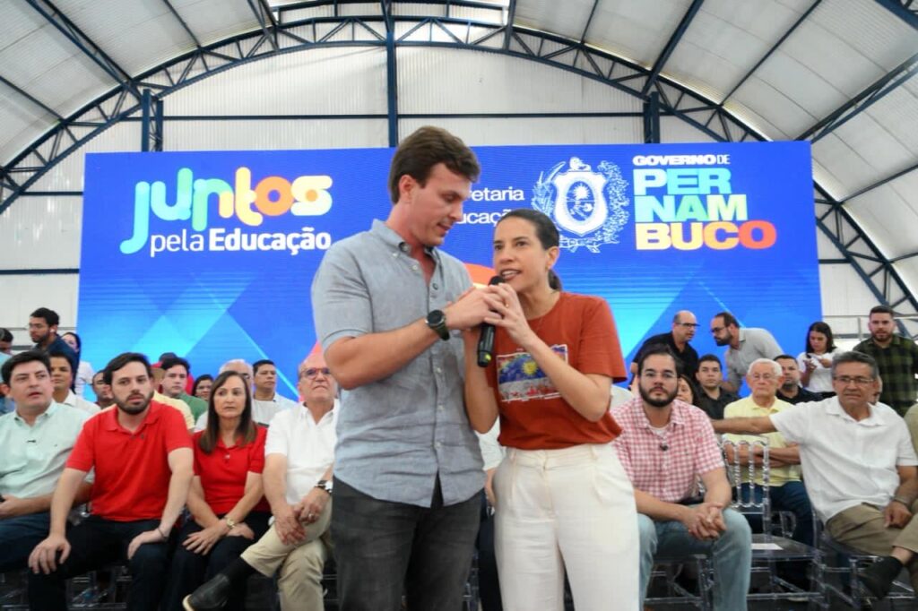 Miguel Coelho destaca investimentos de Raquel Lyra em Vitória de Santo Antão