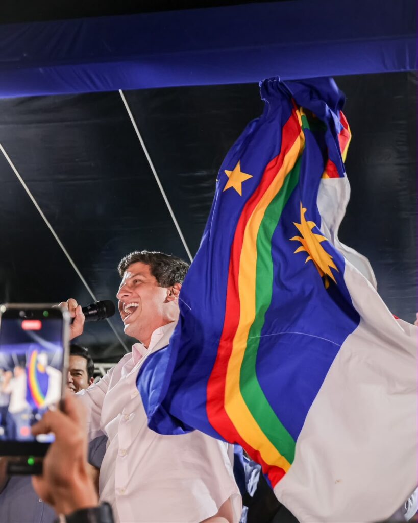 NÃO FEZ POR ONDE MAIS PEGOU CARONA EM TUDO: João Campos reforça parceria com o Governo Lula em maratona de entregas na saúde