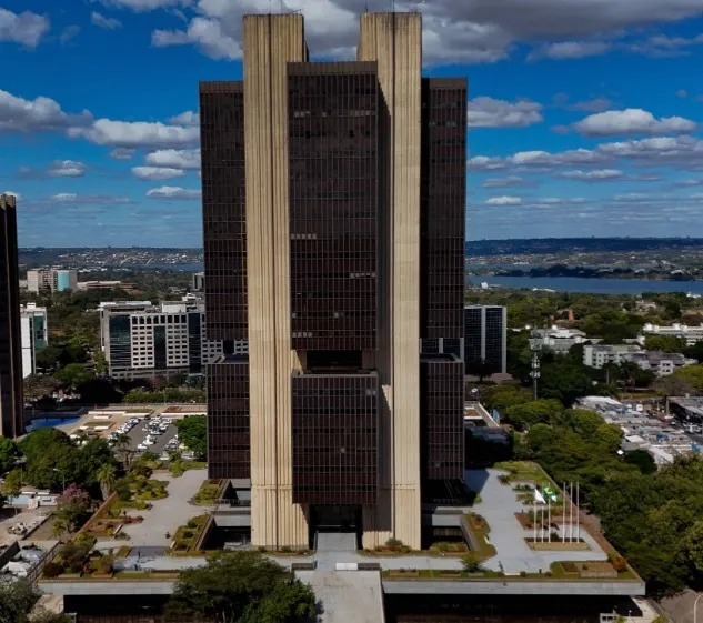 O Governo Federal autoriza concursos para a Receita Federal e o Banco Central; saiba quais cargos