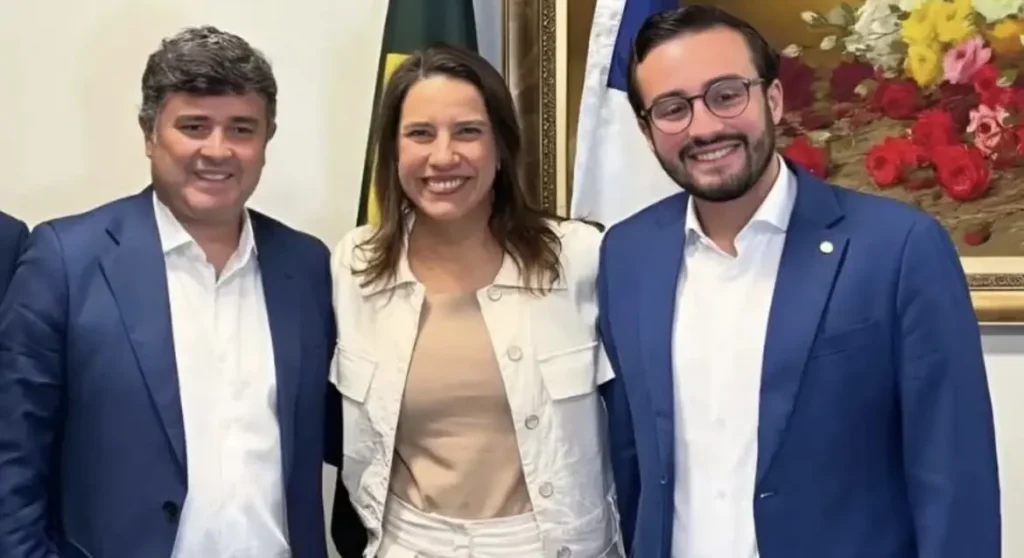 Raquel recebe Eduardo e Lula da Fonte no fim da manhã