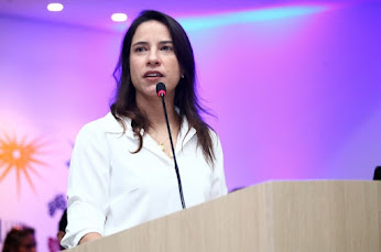 Raquel vence João no cenário espontâneo