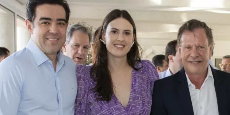 Família de ministro do TCU ganha licitação de R$ 1 bilhão no Porto de Santos