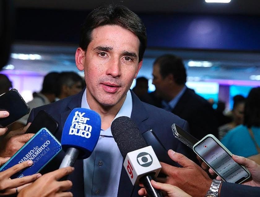 A definição que fortalece a Frente Popular
