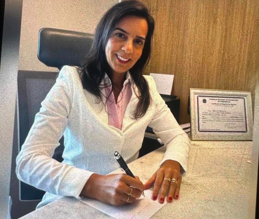 Priscila Ferraz: voz da Enfermagem na luta pela ampliação da atuação de enfermeiros em consultórios e clínicas