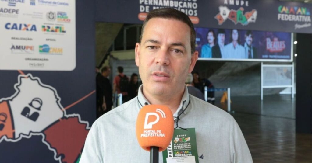 Prefeitura de Garanhuns atualiza salários e planos de carreira dos servidores municipais; veja mais