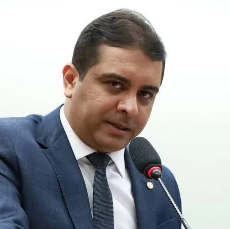 DEPUTADO FEDERAL CONTINUA A APOIAR A GOVERNADORA RAQUEL LYRA