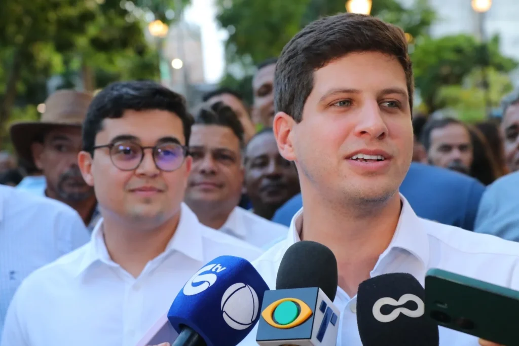 Gestão do PSB no Recife aumentou em R$ 9,3 milhões orçamento da promoção turística desviado para bancar marketing político; R$ 2,2 mi saíram dos aposentados