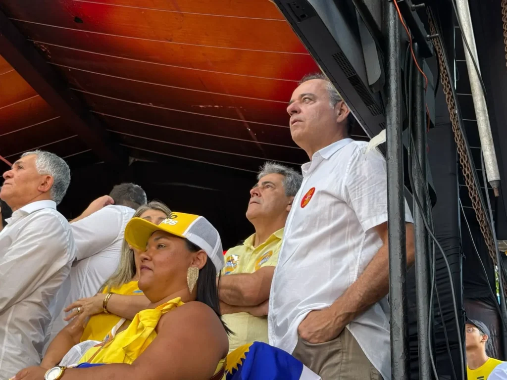 *Convenção do PSB deixa Danilo Cabral e Paulo Câmara de fora na tentativa de apagar o passado da Frente Popular