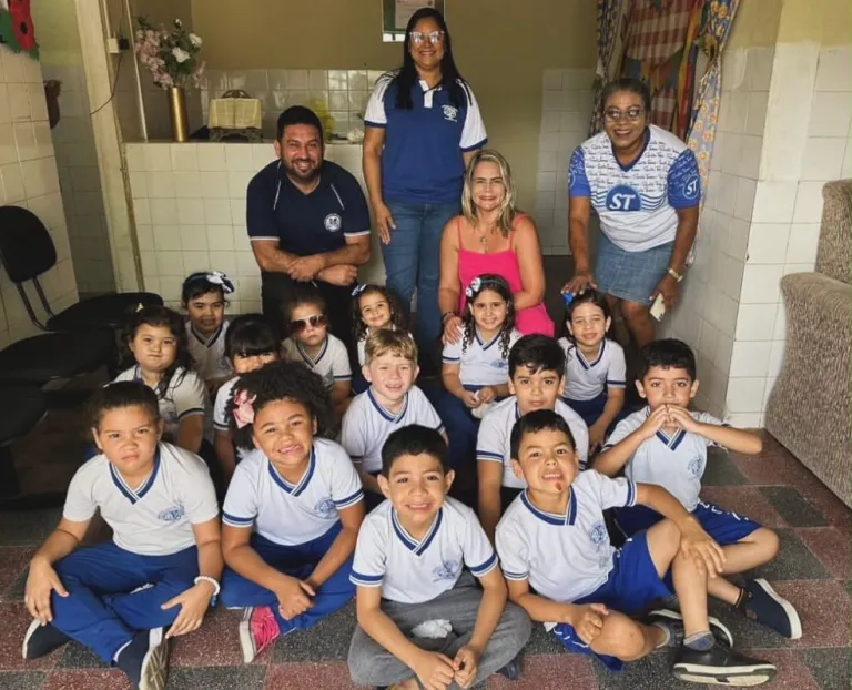 Prefeita Delegada Thatianne celebra maior IDEB da história de Palmeirina e destaca avanços na educação