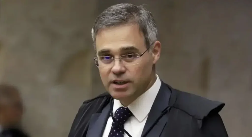 Mendonça manda PT explicar gastos com congresso da sigla e projeto “Porta-Vozes do Lula”