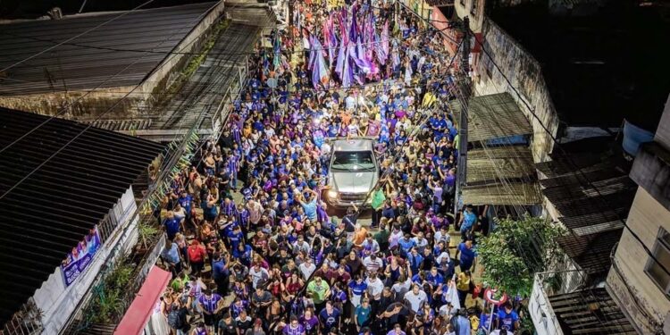 NA RMR RAQUEL LYRA AUMENTA SUA POPULARIDADE: Campanha de Raquel Lyra aposta em “onda roxa” pelas ruas do Recife