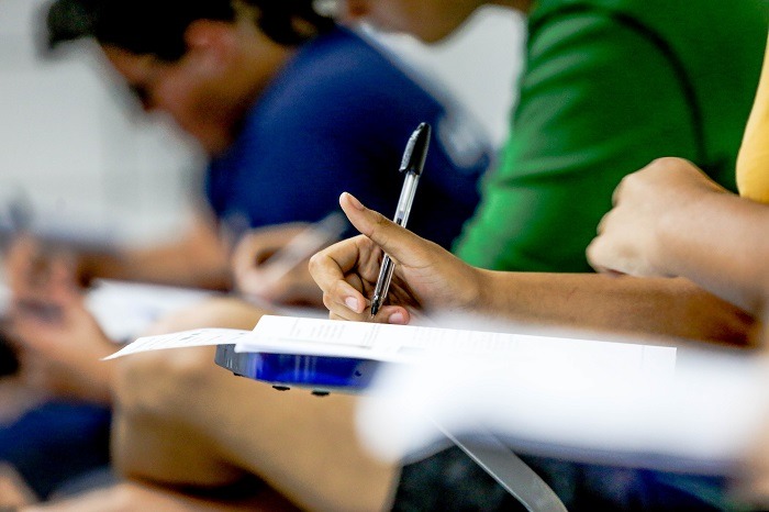 Concursos em Pernambuco: mais de 600 vagas abertas com salários de até R$ 15 mil