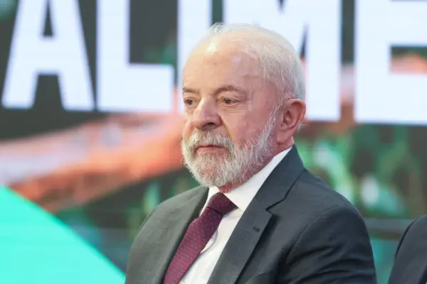 Lula liga para aliados em Pernambuco para saber sobre o suposto “gabinete do ódio”