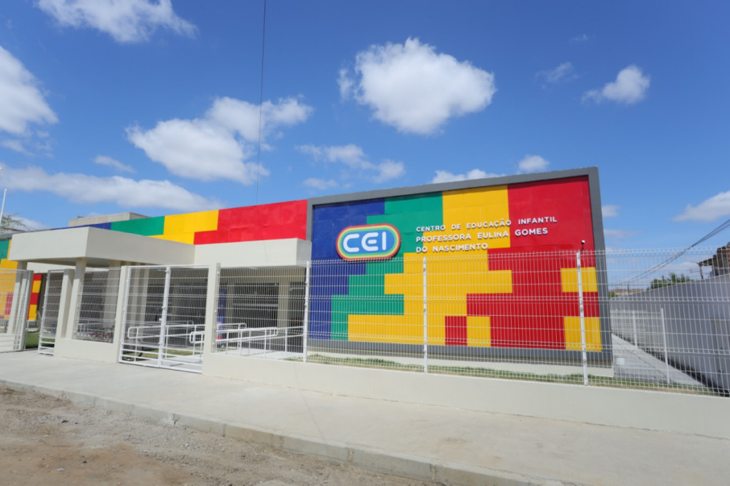Santa Cruz do Capibaribe inaugurou Centro de Educação Infantil na sexta