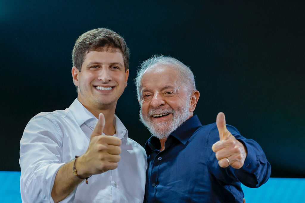 Lula é a grande aposta da Frente Popular na reta final