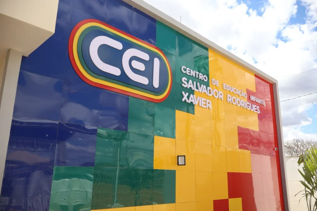 MAIS UMA: Governo de Pernambuco inaugura mais uma creche, dessa vez em Mirandiba, no Sertão Central
