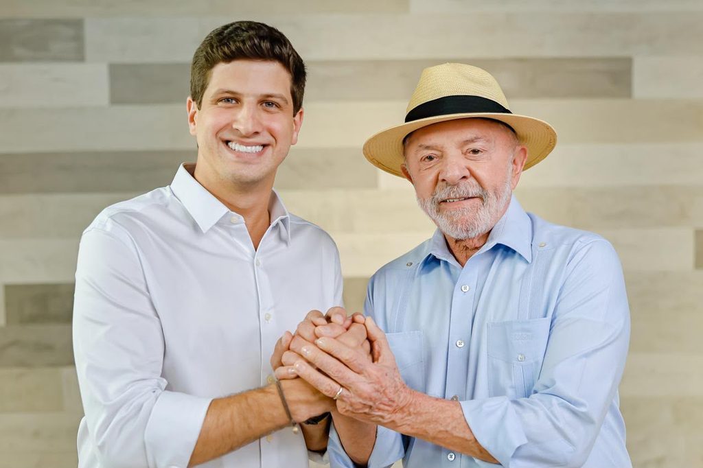 Lula dá drible em João Campos, vai para Minas na quinta (17) e deixa candidato decepcionado