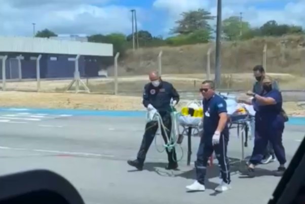 Homem leva coice de bovino, sofre traumatismo e é transportado de helicóptero de Garanhuns ao Recife