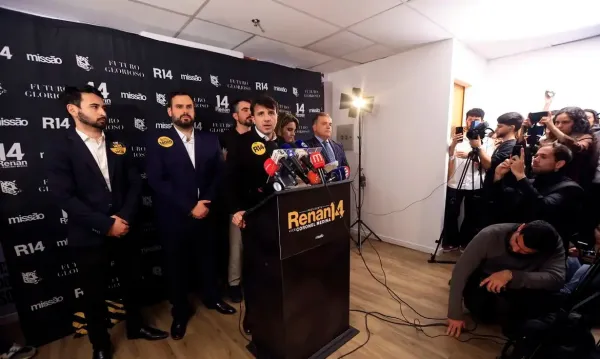“Foi uma inflexão autoritária”, diz Renan Santos ao recorrer contra suspensão da campanha